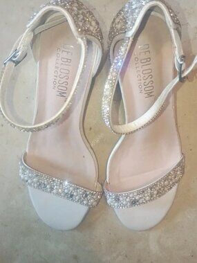 De blossom heels